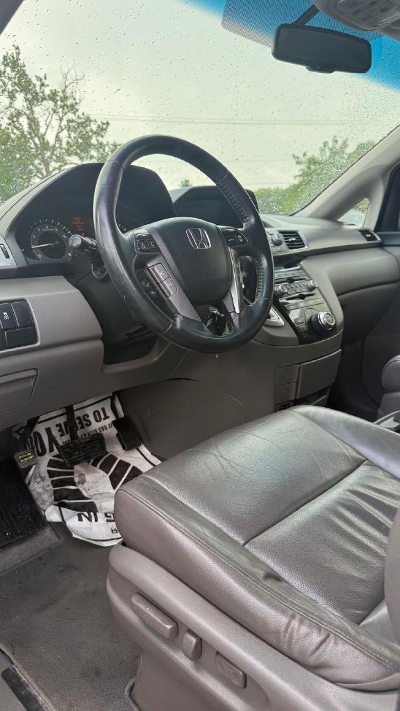 Photo 9 of this HONDA ODYSSEY