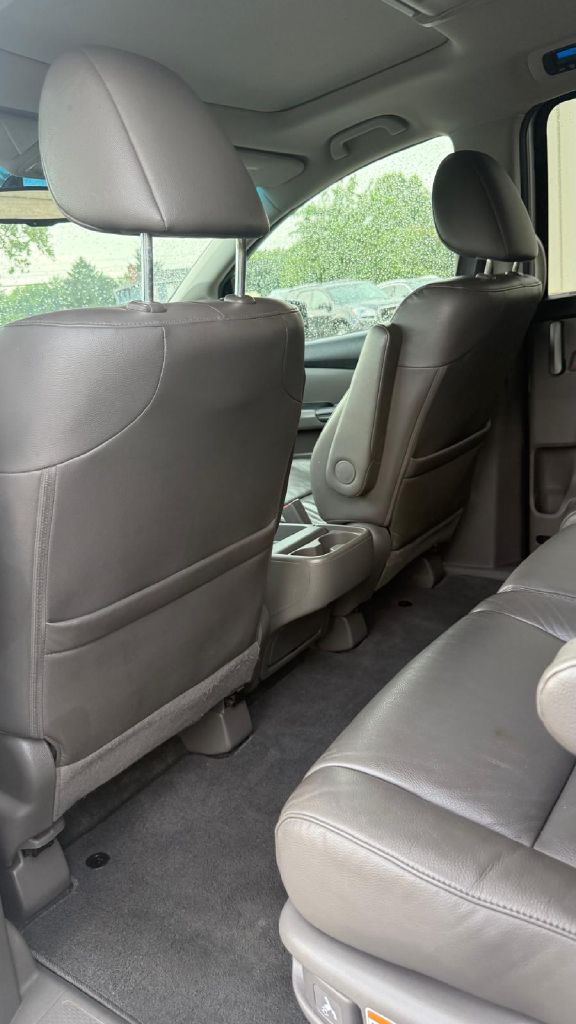 Photo 13 of this HONDA ODYSSEY