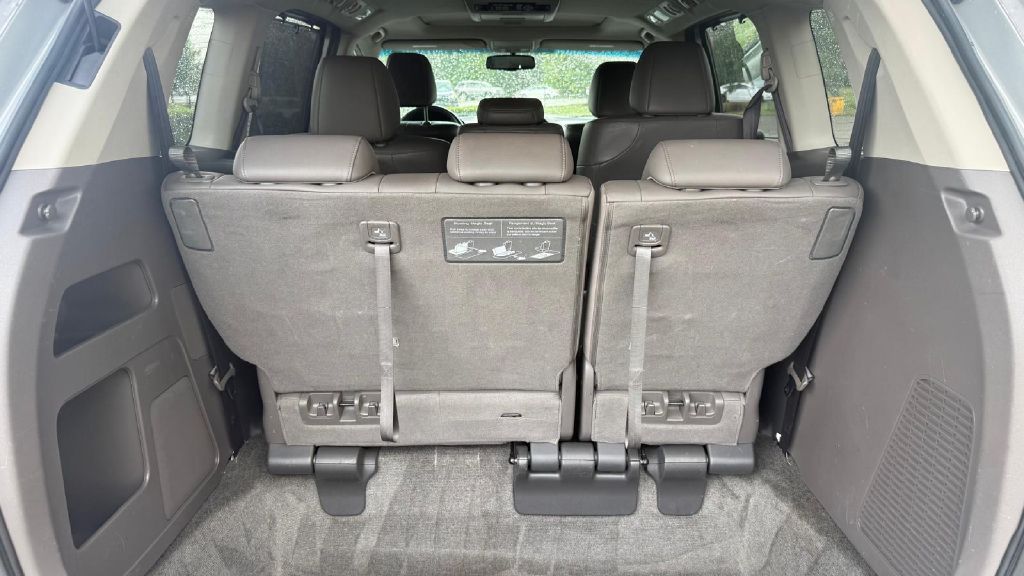 Photo 16 of this HONDA ODYSSEY