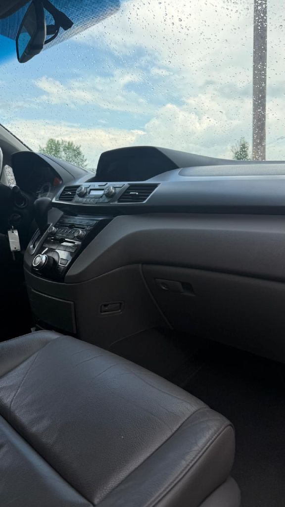Photo 18 of this HONDA ODYSSEY
