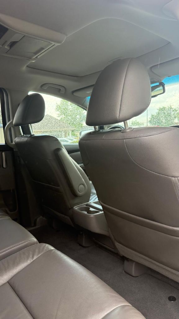 Photo 21 of this HONDA ODYSSEY