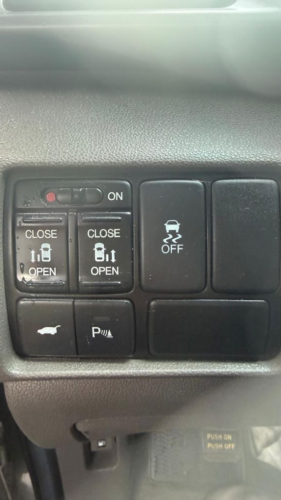 Photo 22 of this HONDA ODYSSEY
