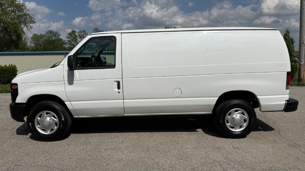 Photo 2 of this FORD ECONOLINE
