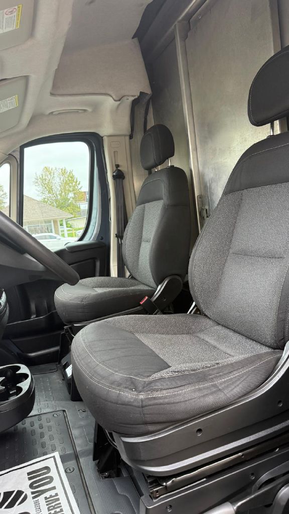 Photo 11 of this RAM PROMASTER 3500