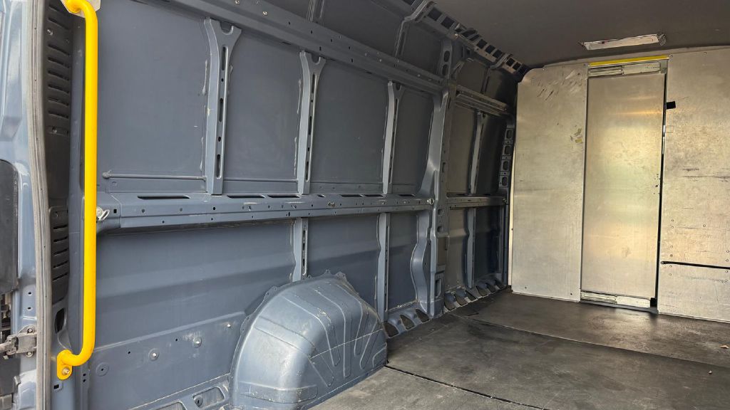 Photo 15 of this RAM PROMASTER 3500