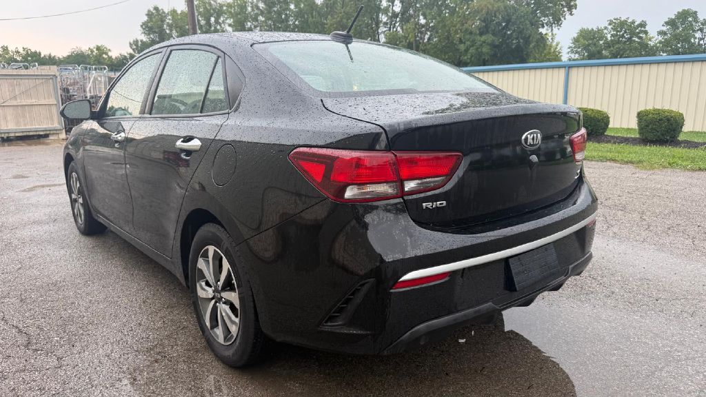 Photo 6 of this KIA RIO