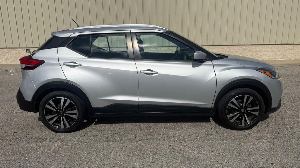 Photo 6 of this NISSAN KICKS