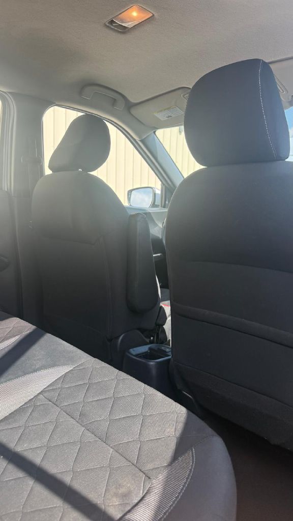 Photo 18 of this NISSAN KICKS