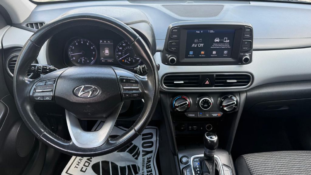Photo 10 of this HYUNDAI KONA