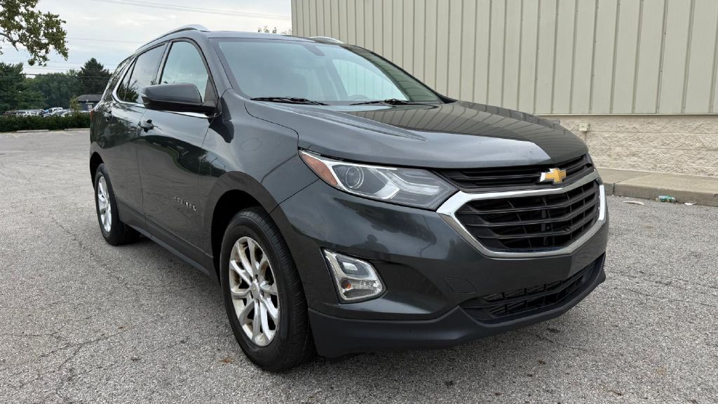 Photo 6 of this CHEVROLET EQUINOX
