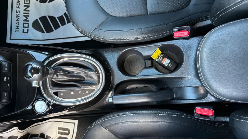 Photo 23 of this KIA SOUL
