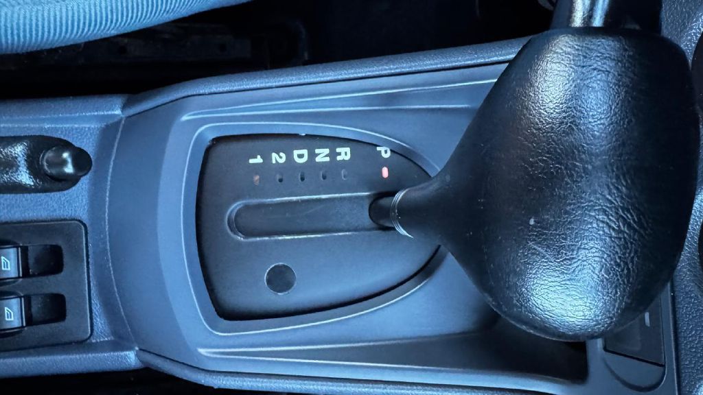 Photo 20 of this FORD TRANSIT CONNECT
