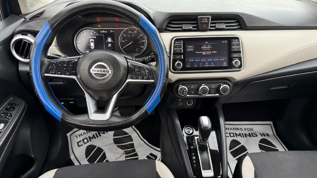 Photo 11 of this NISSAN VERSA
