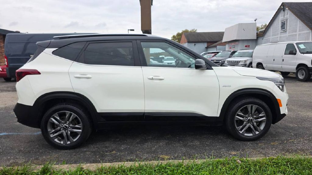 Photo 6 of this KIA SELTOS