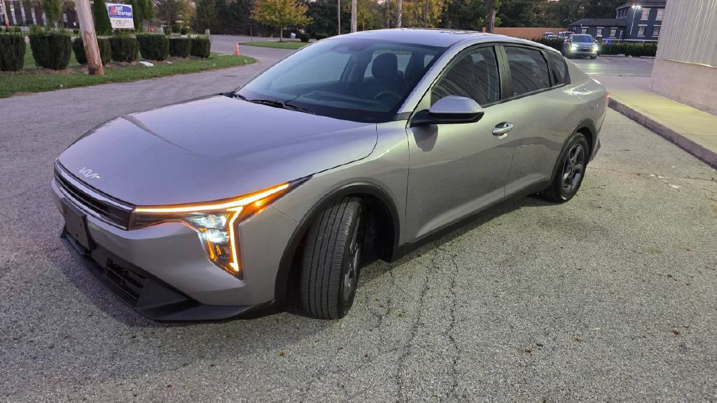 Photo 5 of this KIA K4