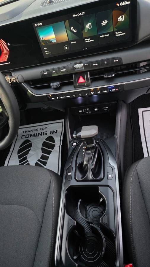 Photo 15 of this KIA K4