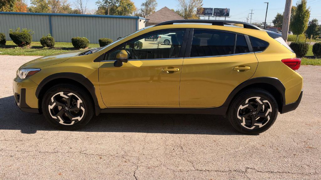 Photo 3 of this SUBARU CROSSTREK