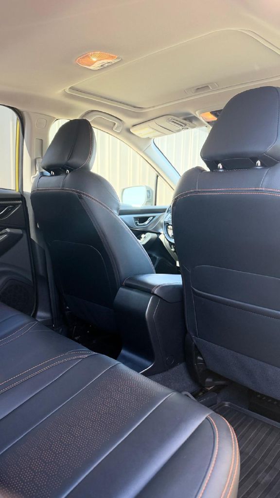 Photo 18 of this SUBARU CROSSTREK