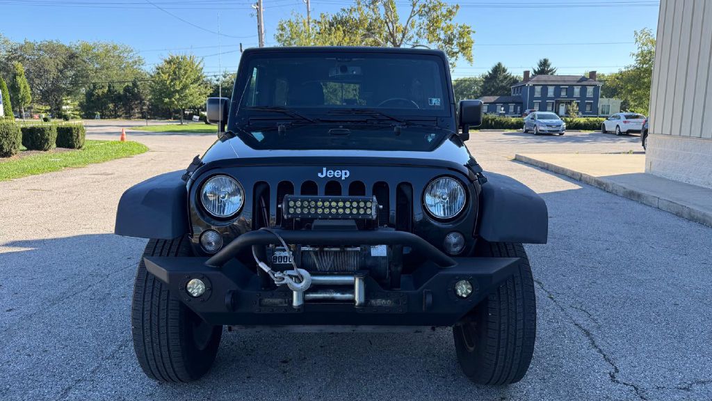 Photo 8 of this JEEP WRANGLER UNLIMI