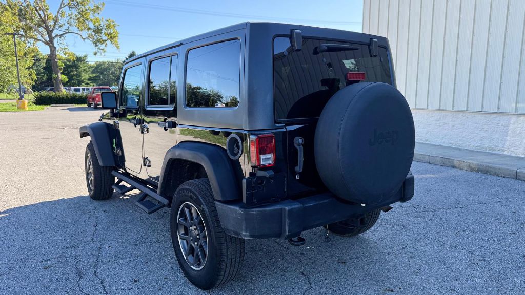 Photo 3 of this JEEP WRANGLER UNLIMI