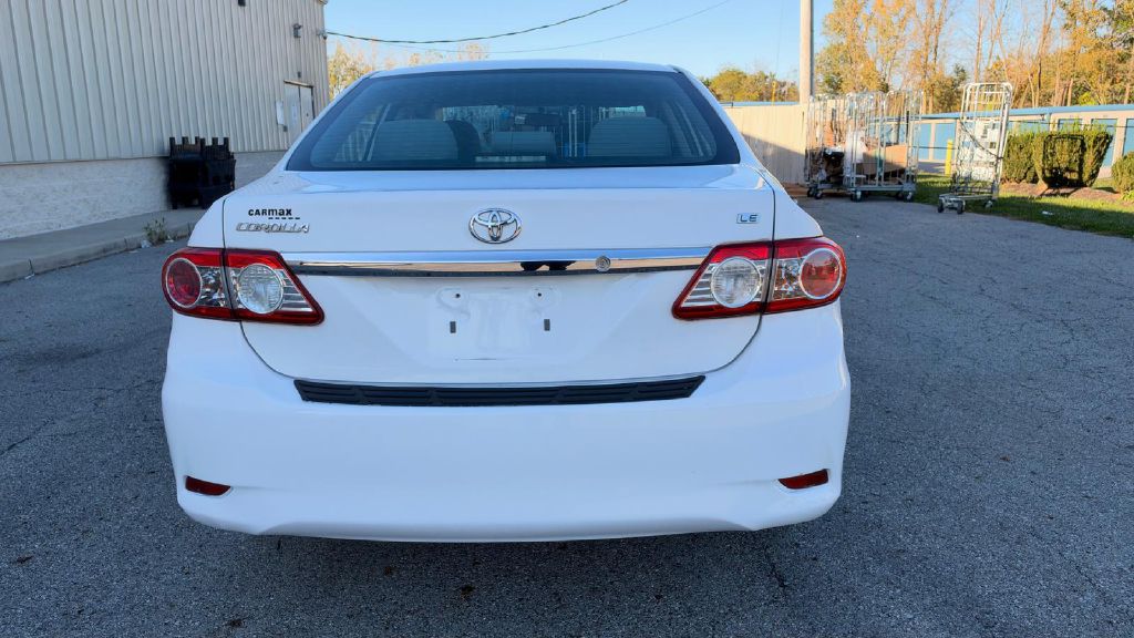 Photo 4 of this TOYOTA COROLLA