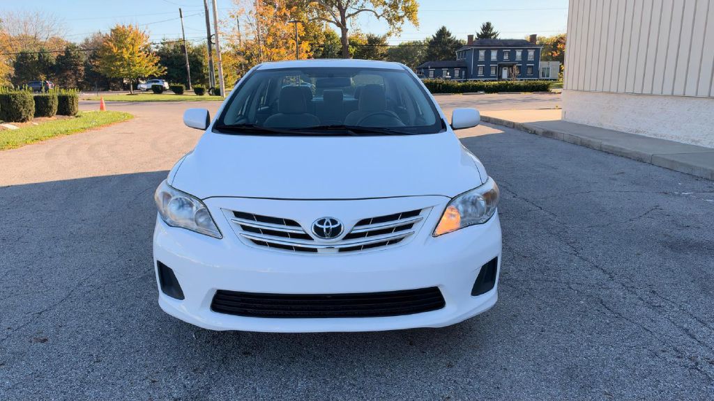 Photo 2 of this TOYOTA COROLLA