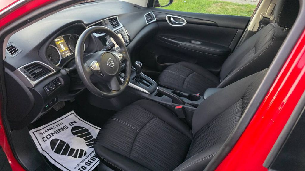 Photo 11 of this NISSAN SENTRA