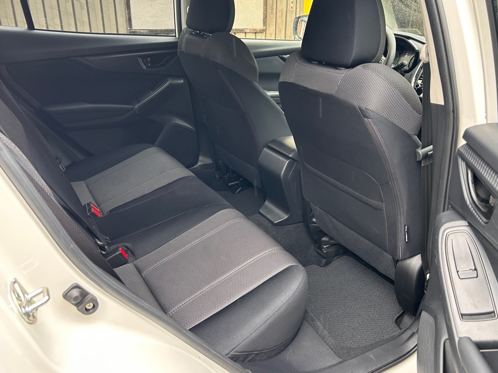 Photo 14 of this SUBARU CROSSTREK