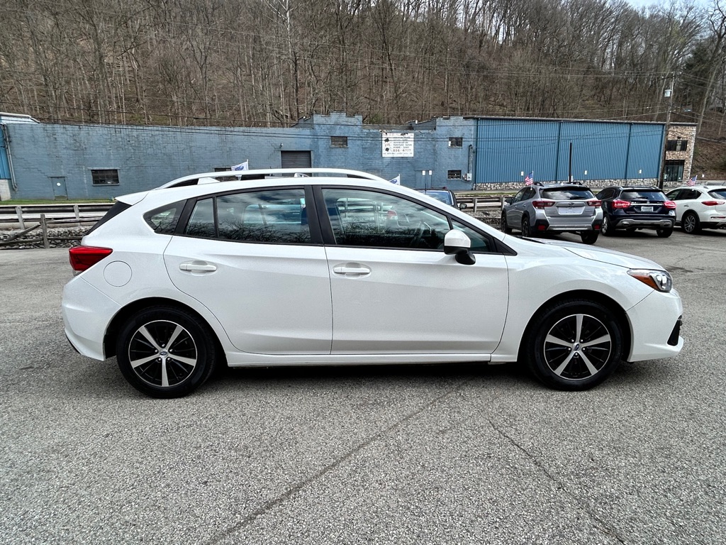 Photo 8 of this SUBARU IMPREZA