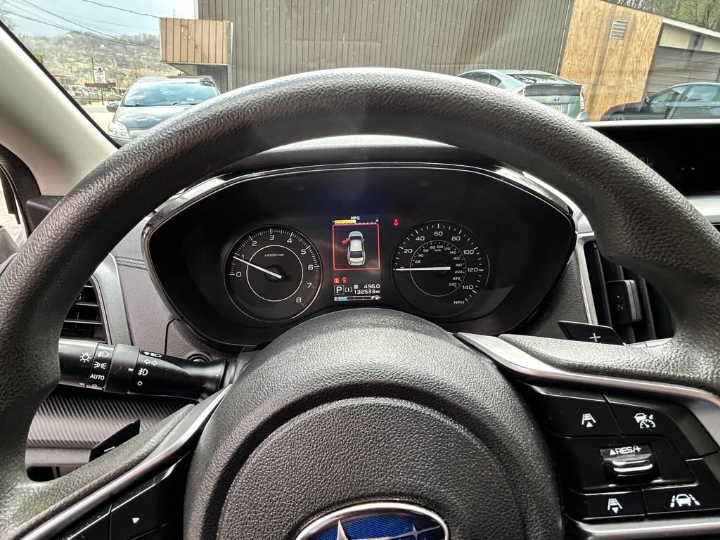 Photo 9 of this SUBARU IMPREZA