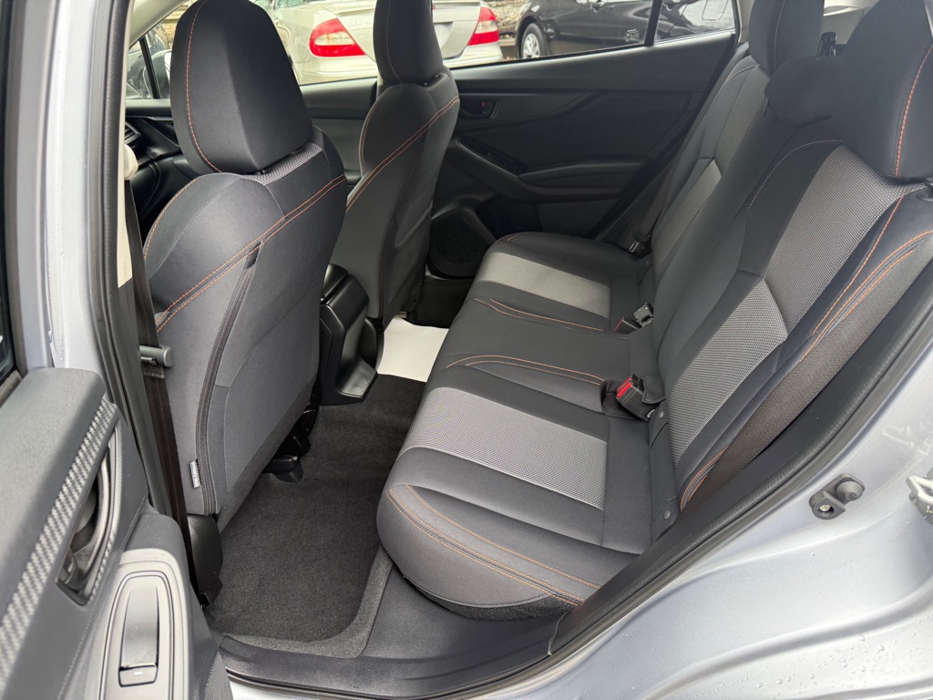 Photo 12 of this SUBARU CROSSTREK