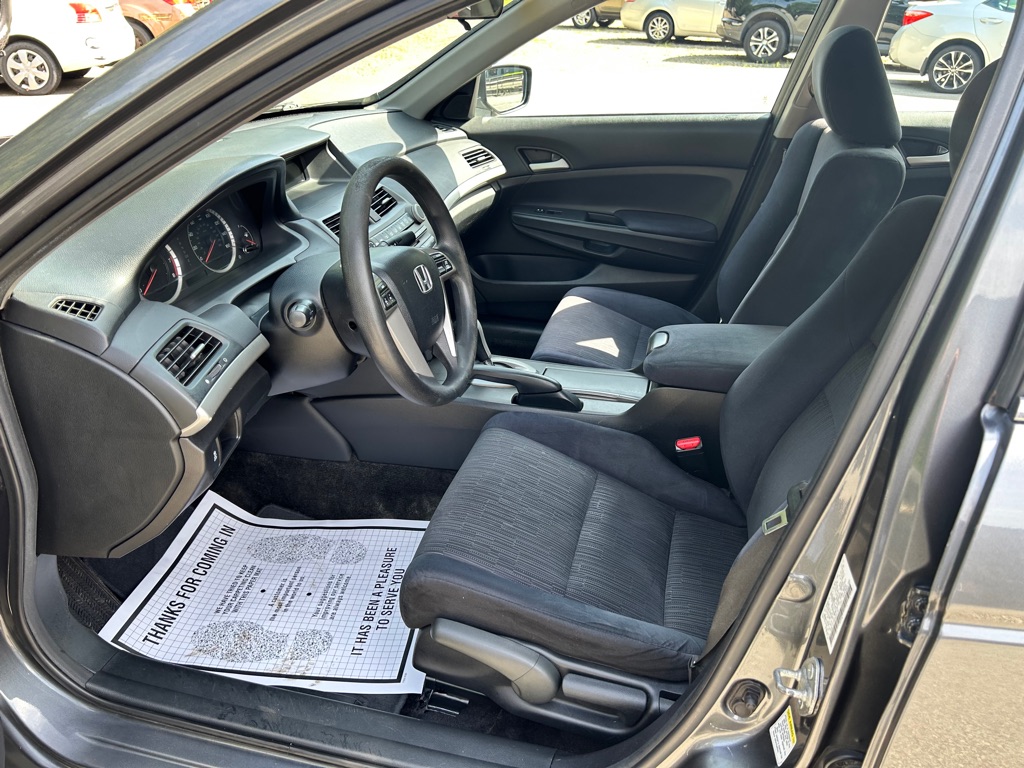 Photo 9 of this HONDA ACCORD