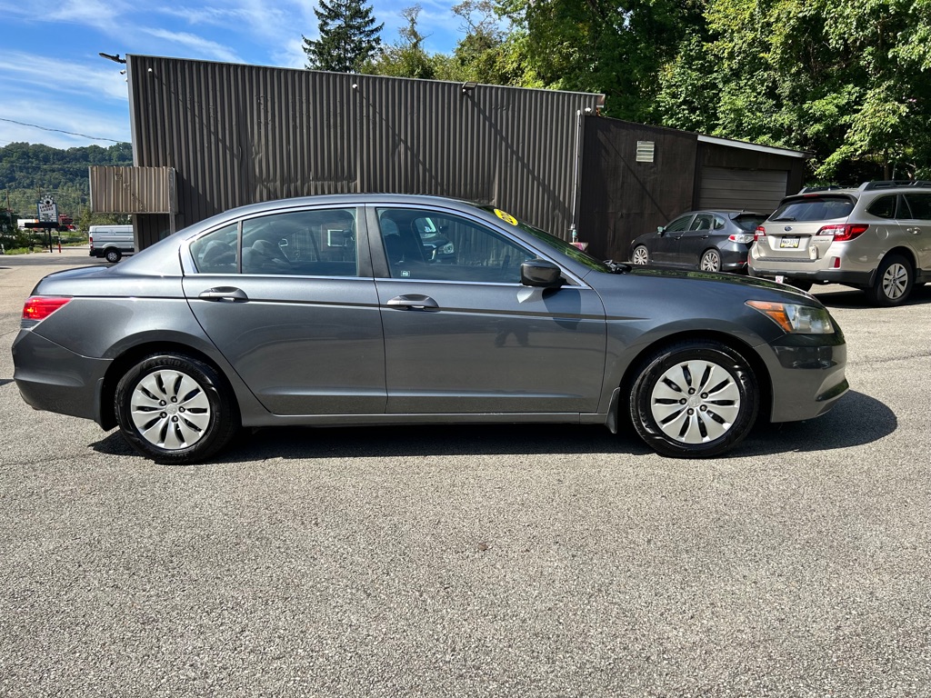 Photo 8 of this HONDA ACCORD