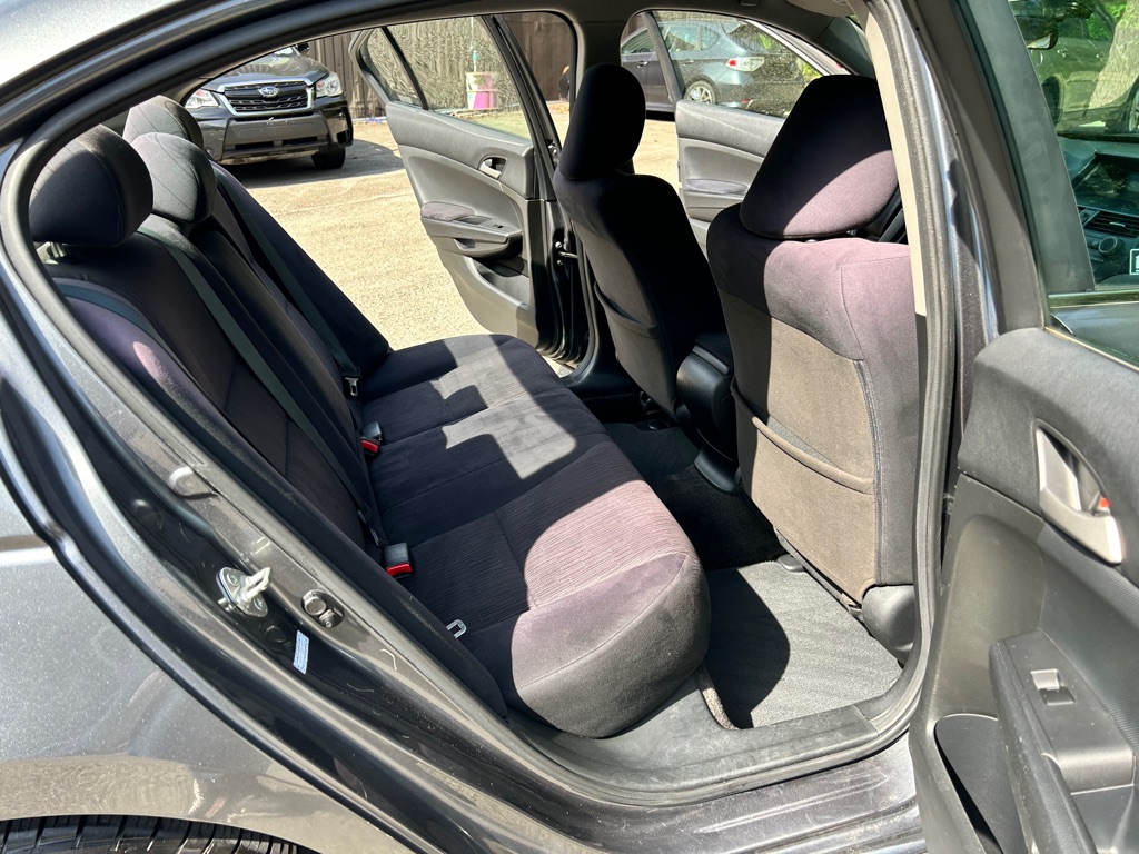Photo 12 of this HONDA ACCORD