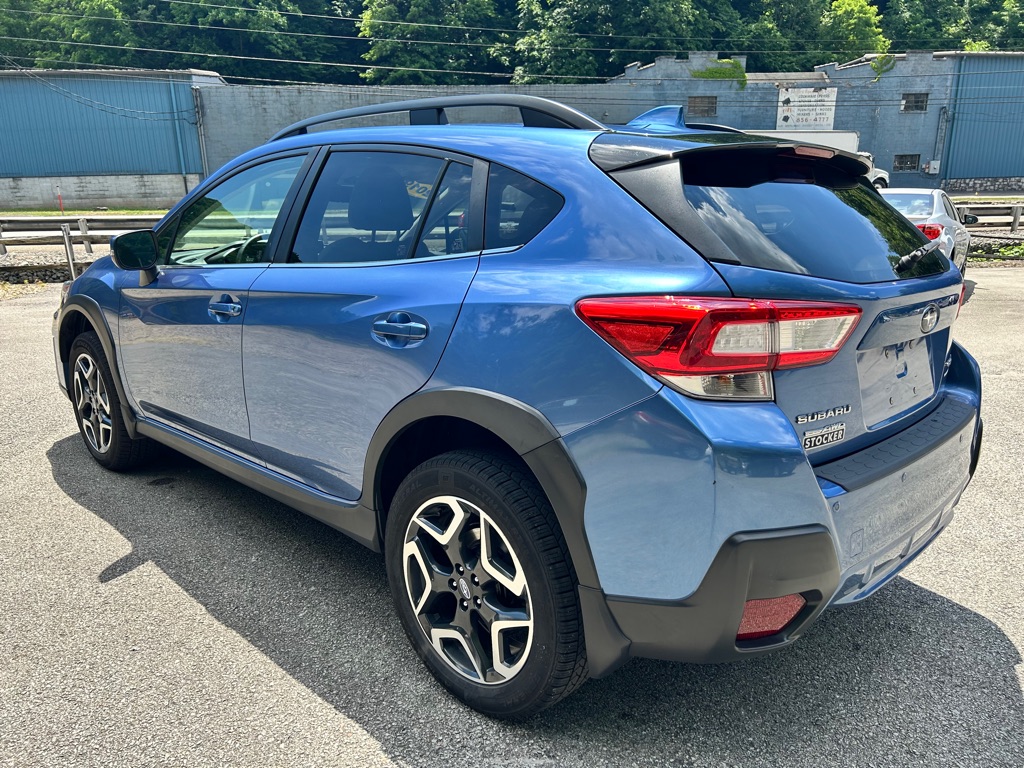 Photo 5 of this SUBARU CROSSTREK