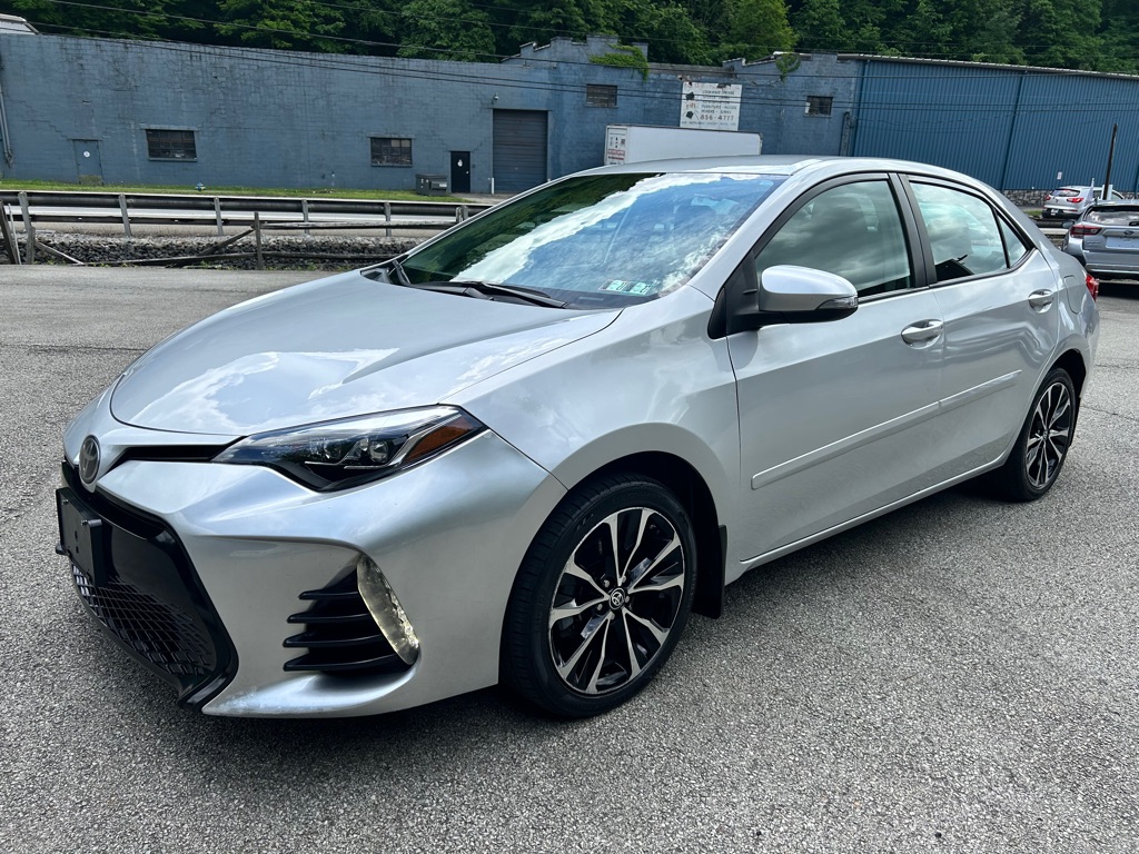 Photo 3 of this TOYOTA COROLLA