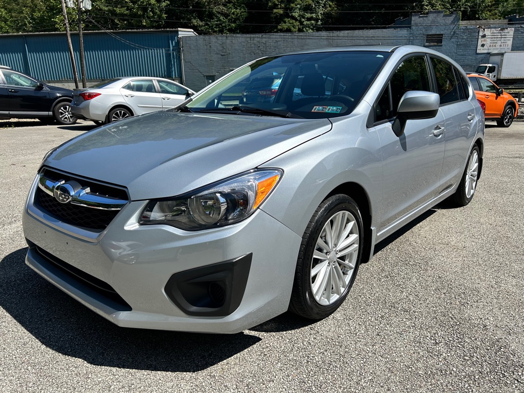 Photo 3 of this SUBARU IMPREZA