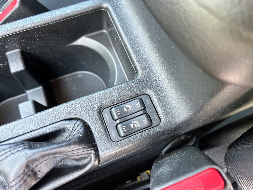 Photo 19 of this SUBARU IMPREZA