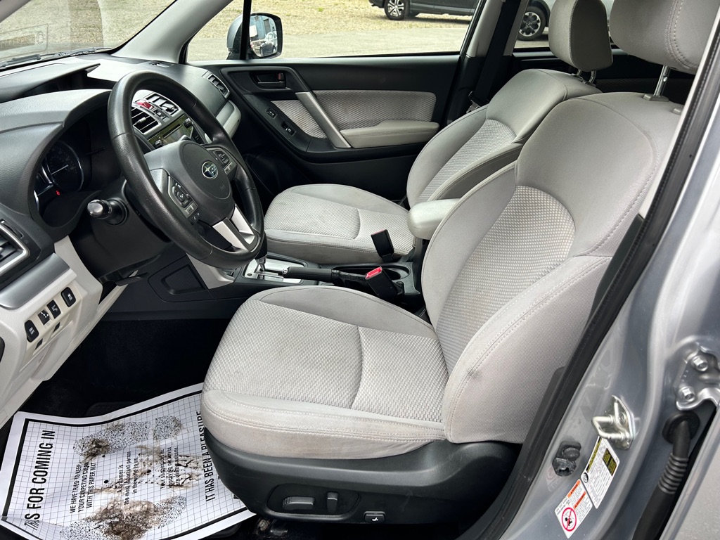 Photo 7 of this SUBARU FORESTER