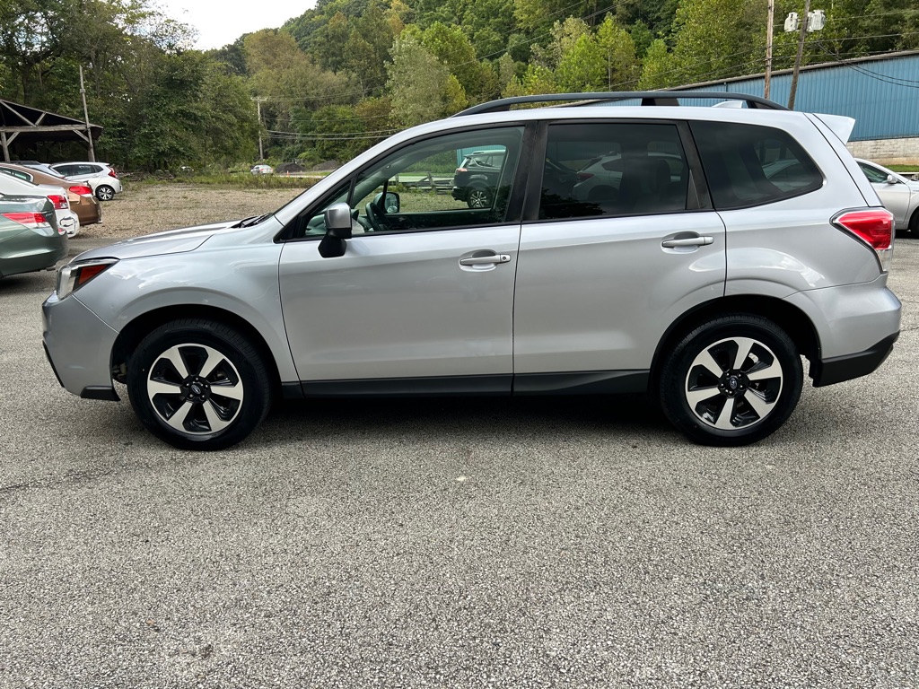 Photo 4 of this SUBARU FORESTER