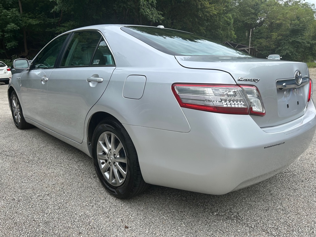 Photo 5 of this TOYOTA CAMRY HYBRID