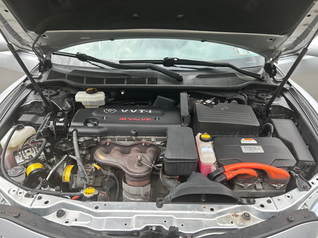Photo 18 of this TOYOTA CAMRY HYBRID