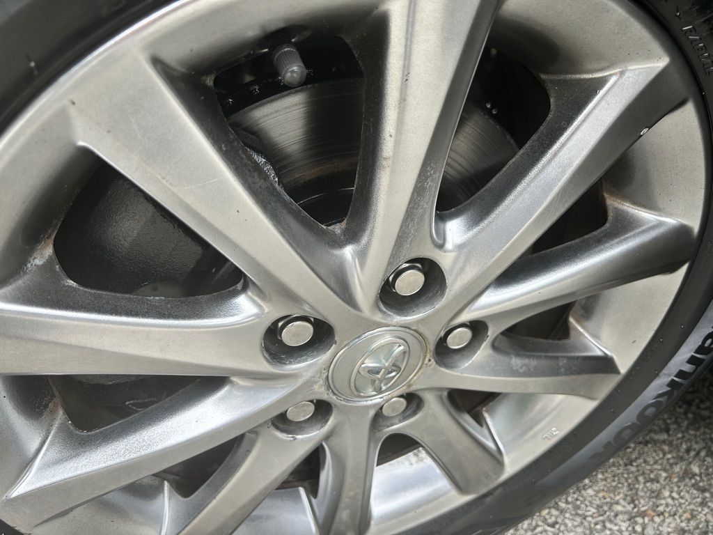 Photo 23 of this TOYOTA CAMRY HYBRID