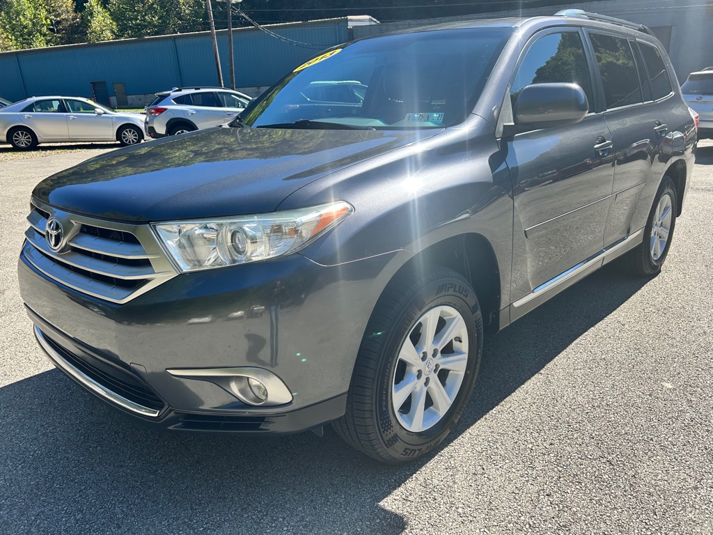 Photo 3 of this TOYOTA HIGHLANDER