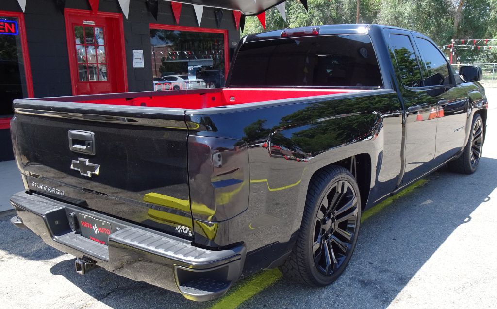 Photo 8 of this CHEVROLET SILVERADO 1500