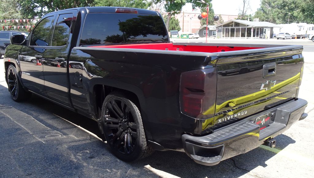 Photo 12 of this CHEVROLET SILVERADO 1500