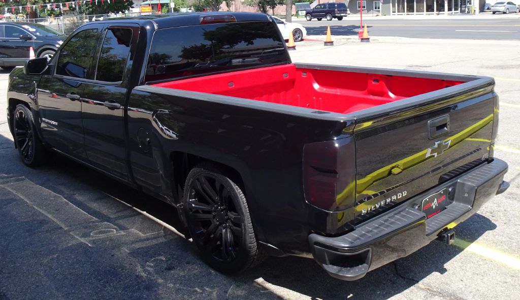 Photo 14 of this CHEVROLET SILVERADO 1500