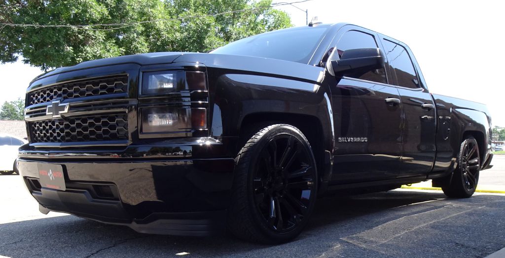 Photo 16 of this CHEVROLET SILVERADO 1500
