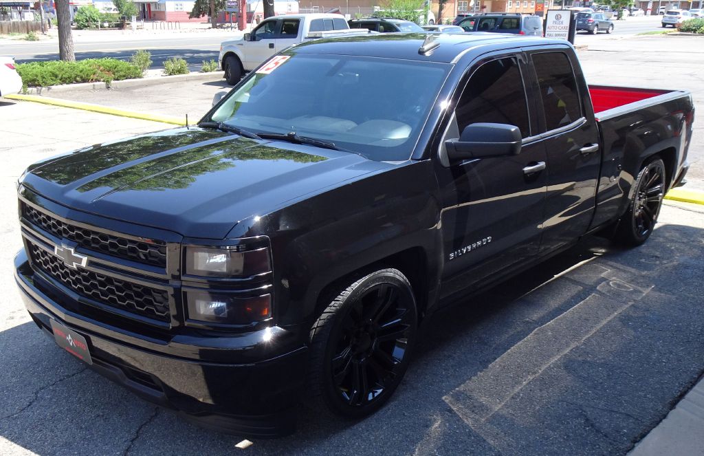 Photo 17 of this CHEVROLET SILVERADO 1500
