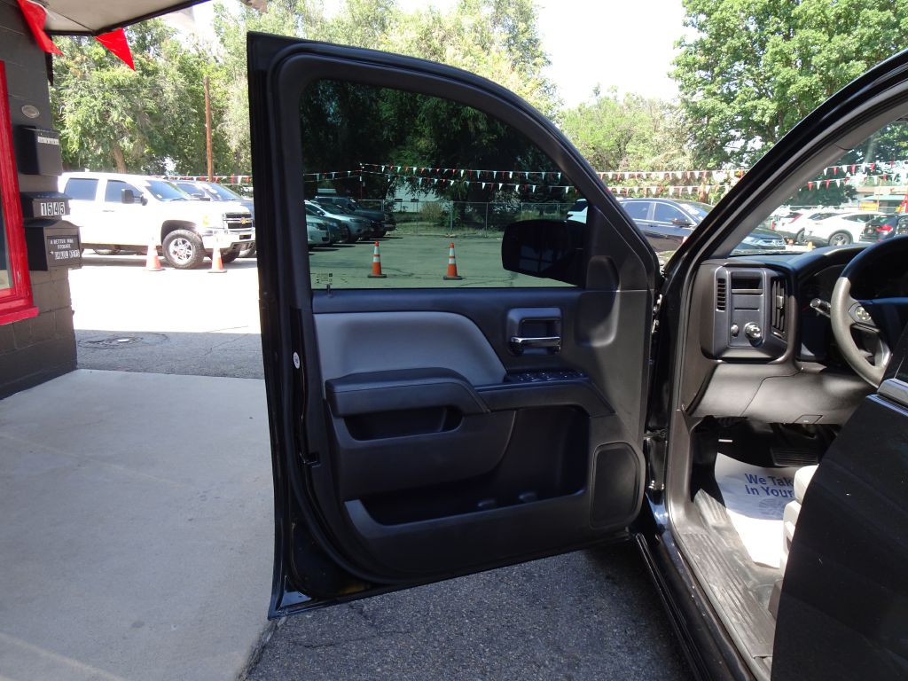 Photo 18 of this CHEVROLET SILVERADO 1500